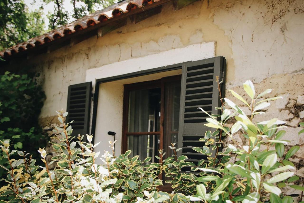 Les Cabanes De Rouffignac Villa Kültér fotó