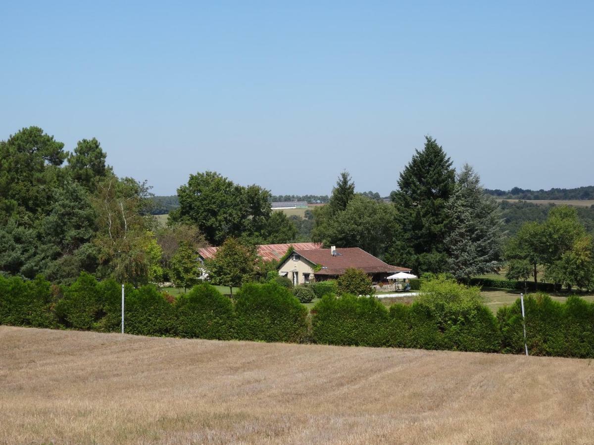 Les Cabanes De Rouffignac Villa Kültér fotó