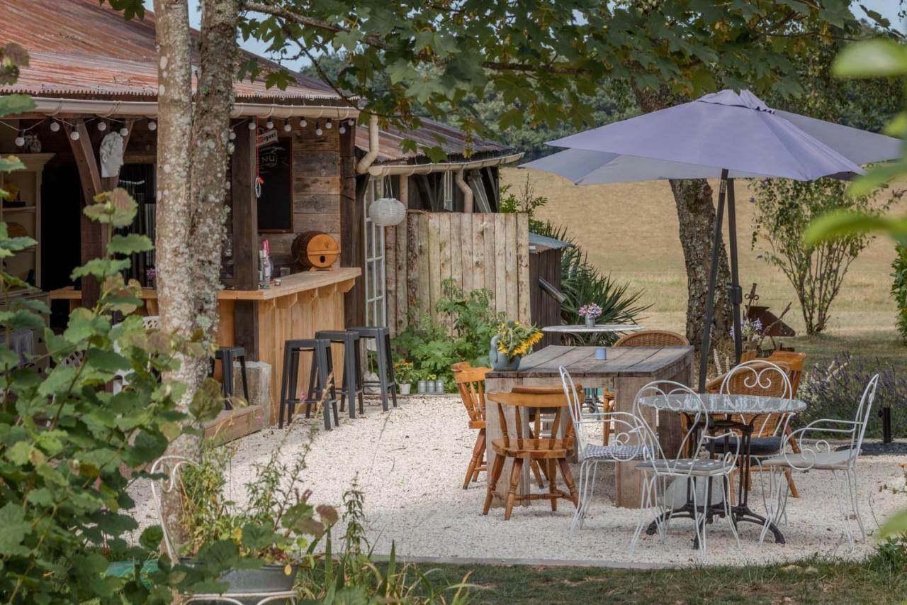 Les Cabanes De Rouffignac Villa Kültér fotó